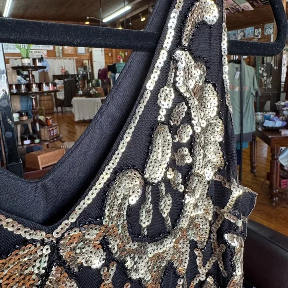 Elegant Black and Gold Embellished Dress - Picture 4 of 13